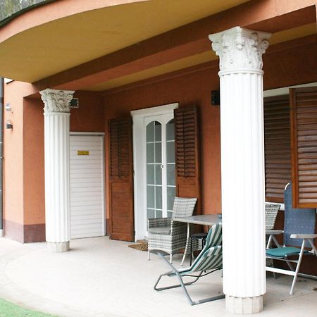Le Rose Hotel Budapest Extérieur photo