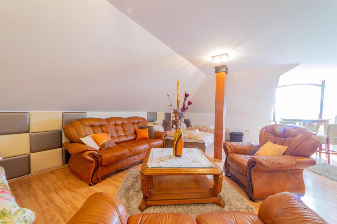 Le Rose Hotel Budapest Extérieur photo