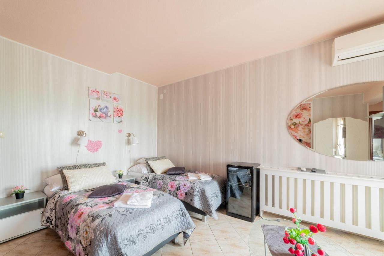 Le Rose Hotel Budapest Extérieur photo