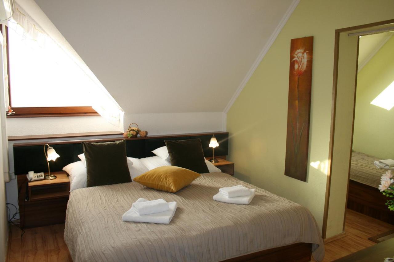 Le Rose Hotel Budapest Extérieur photo