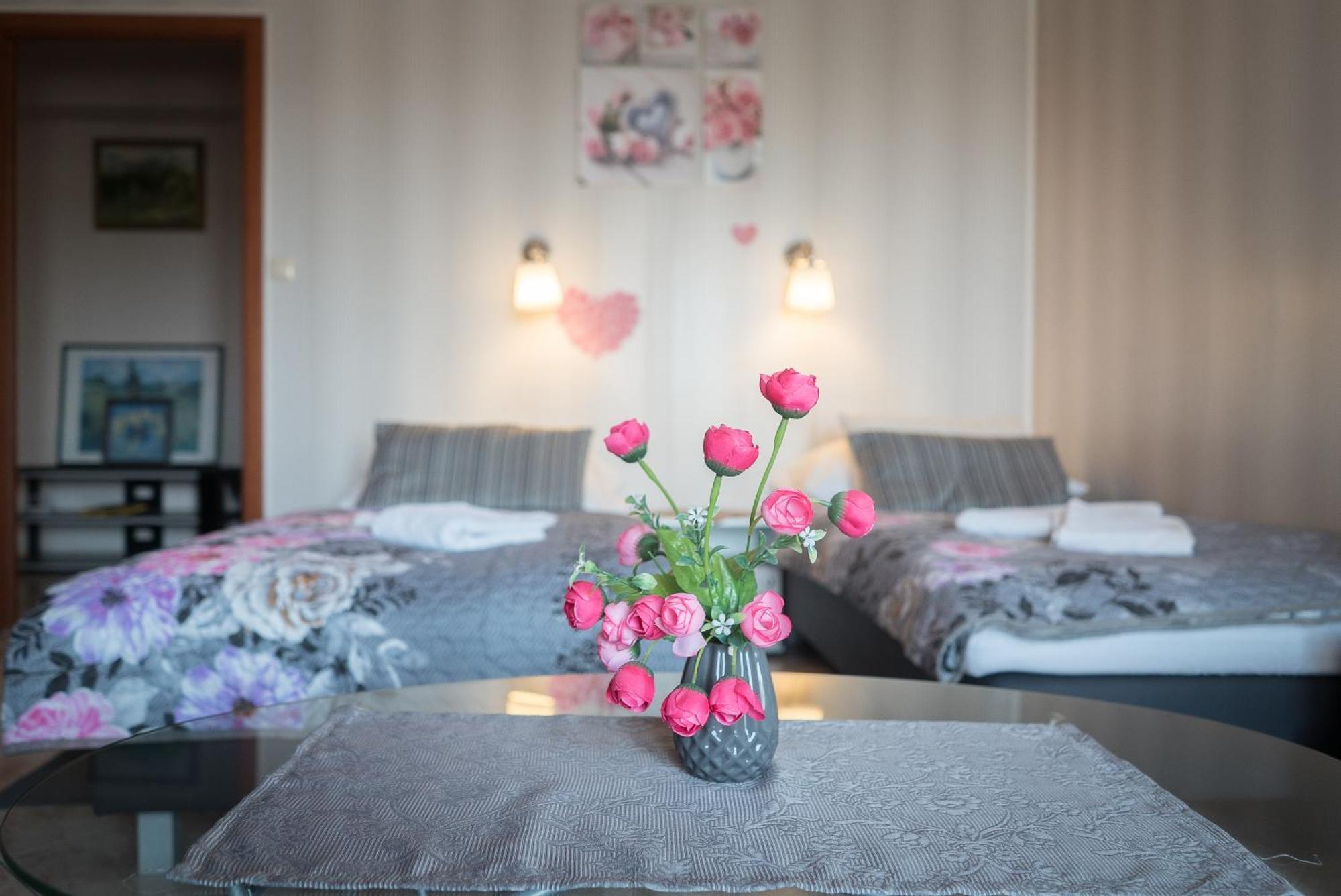 Le Rose Hotel Budapest Extérieur photo
