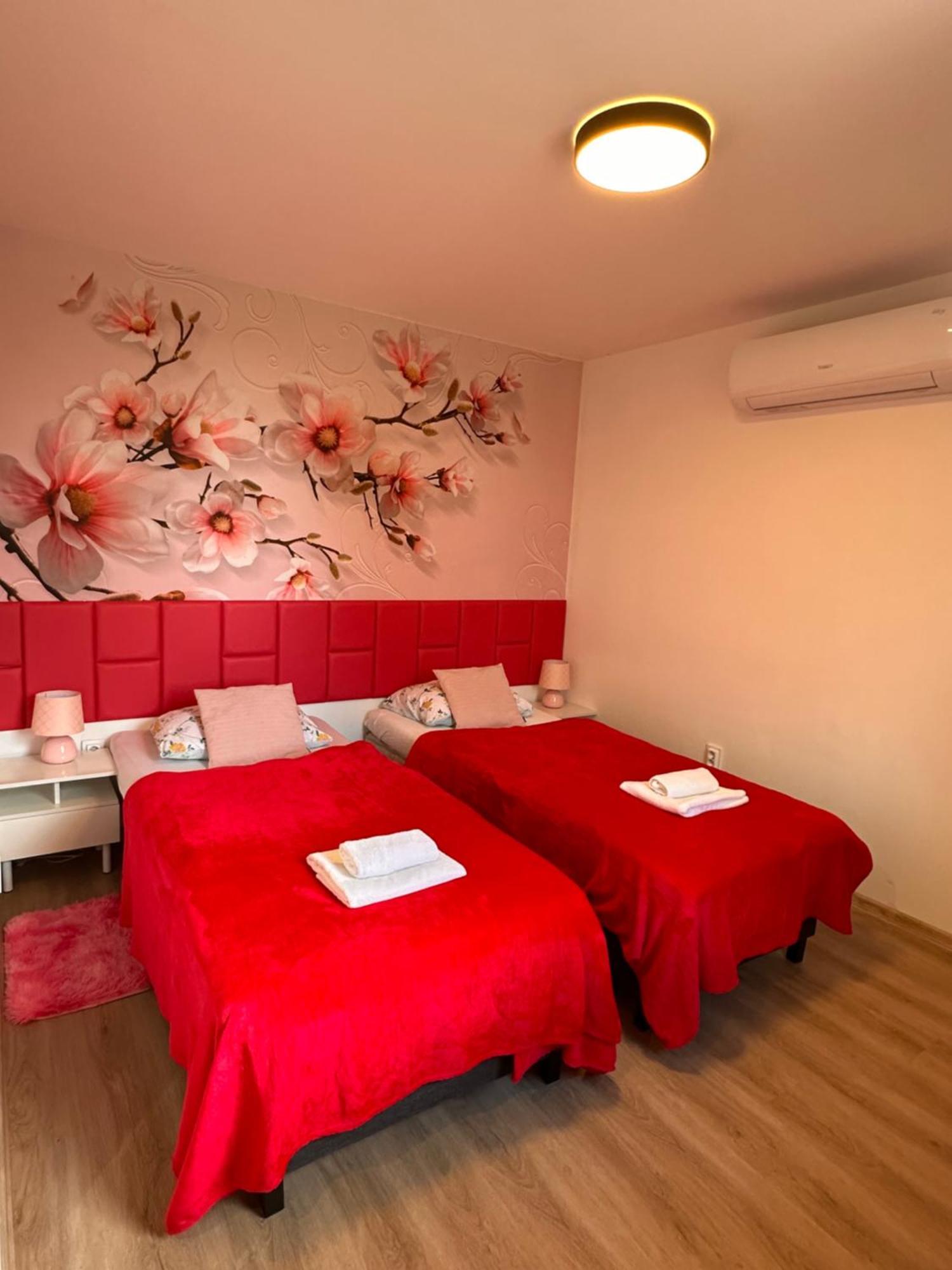 Le Rose Hotel Budapest Extérieur photo