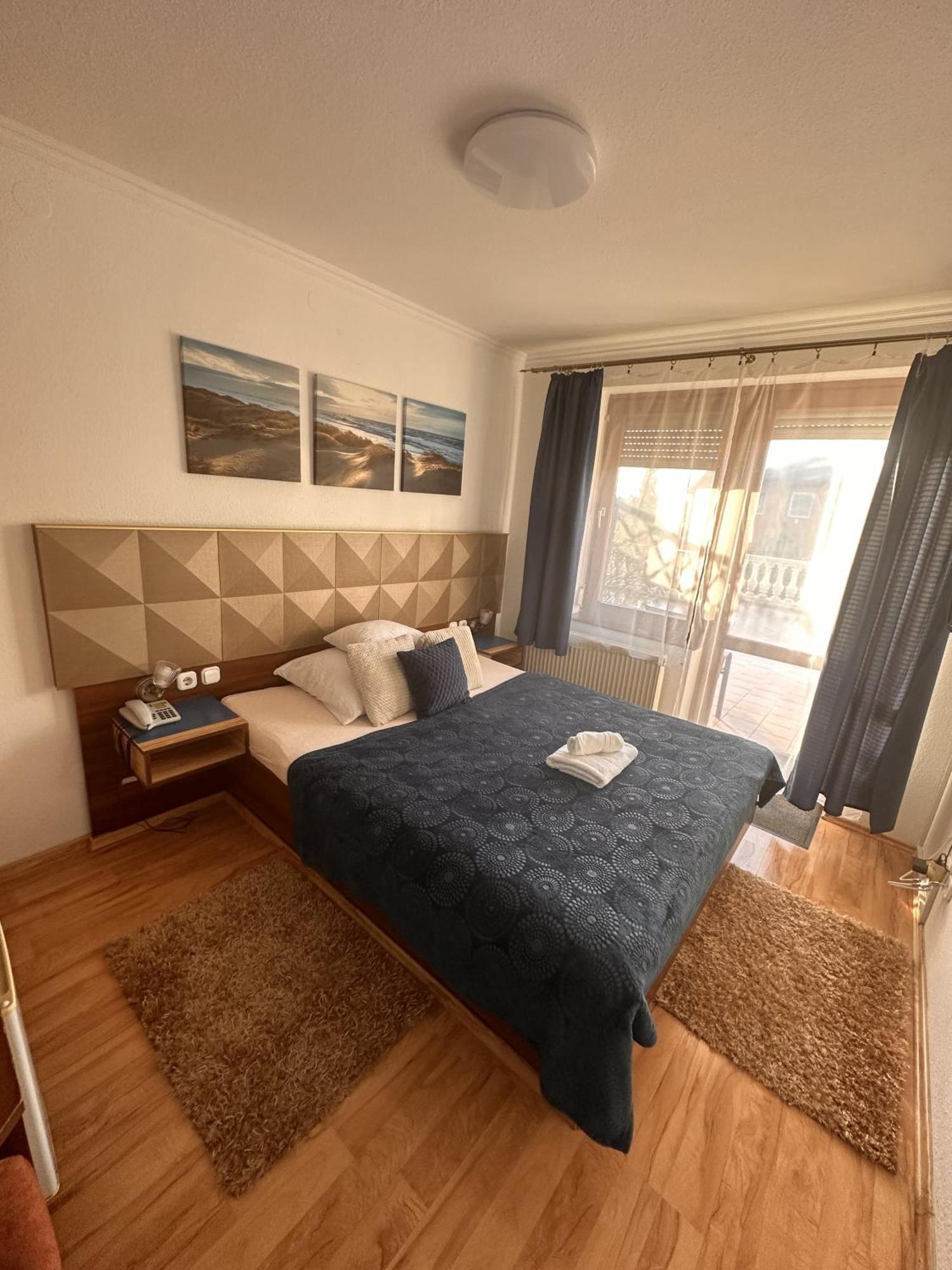 Le Rose Hotel Budapest Extérieur photo