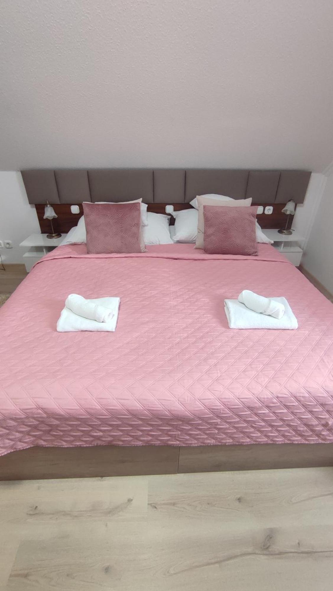 Le Rose Hotel Budapest Extérieur photo